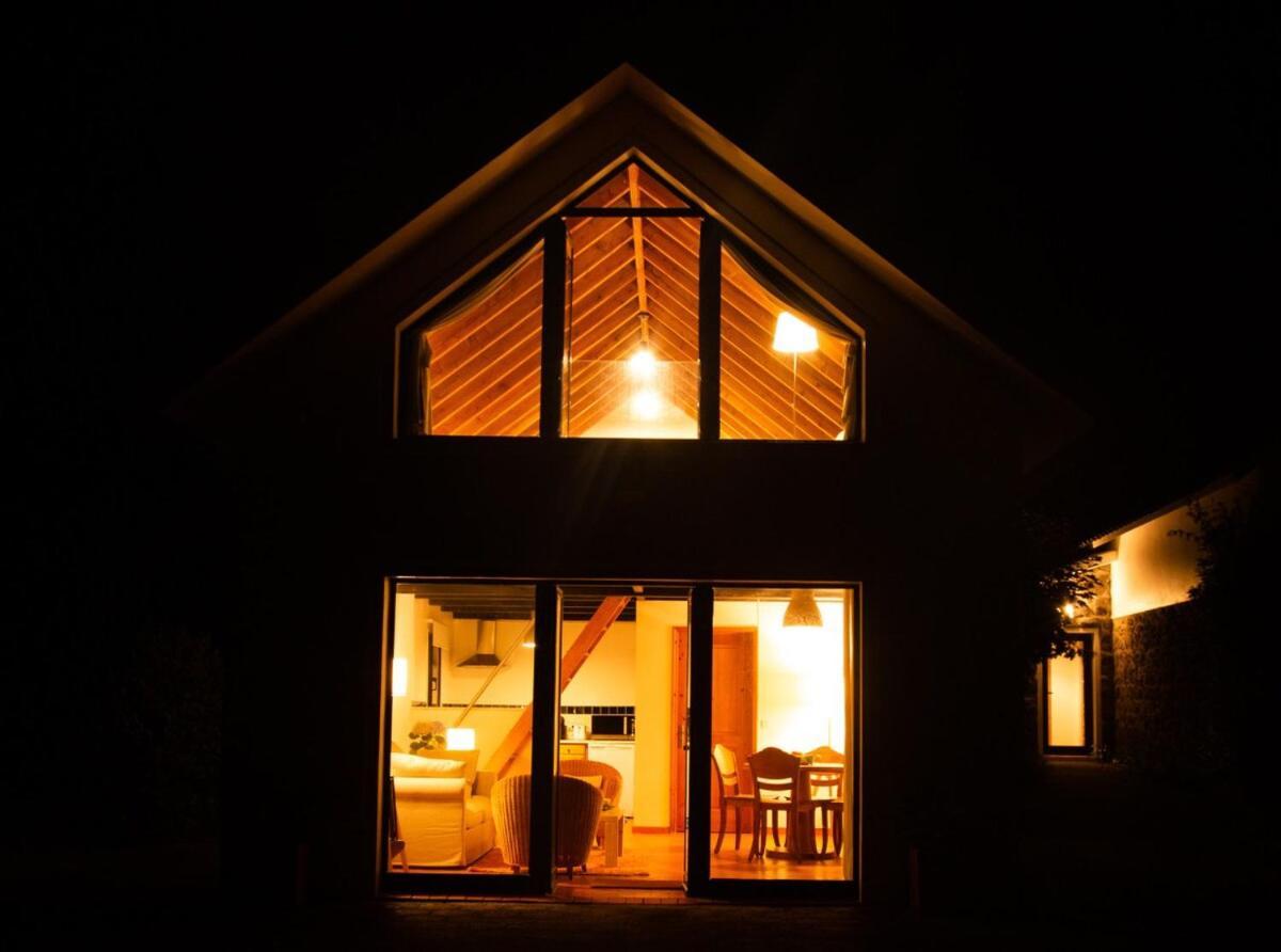 Green Oceanview Relaxing Cottage موستيروس المظهر الخارجي الصورة